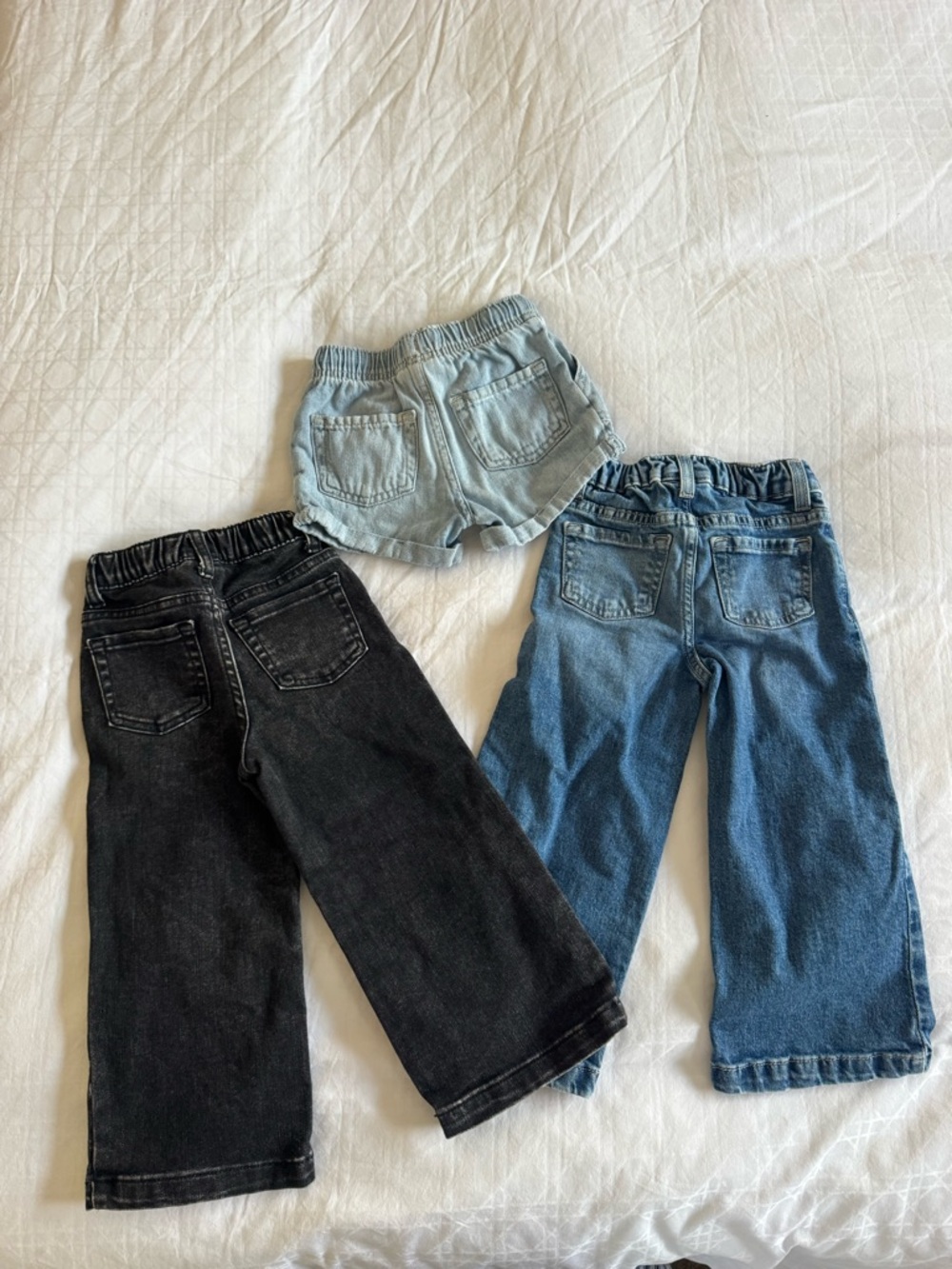 Cat & Jack girls Bundle of 3 denim bottoms size 3T - Picture 5 of 5
